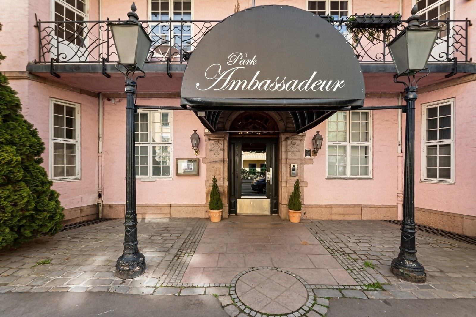 Attraktiv selveierleilighet beliggende i ærverdige "Park Ambassadeur". Galleribilde