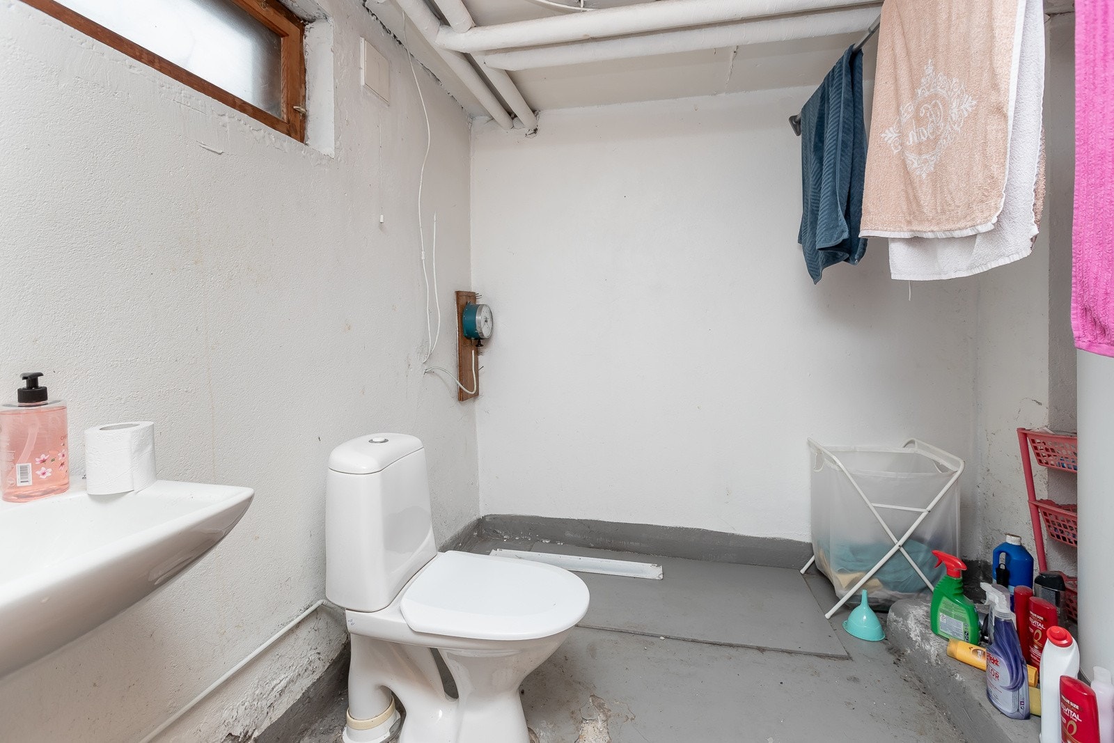 Bad i kjeller Galleribilde