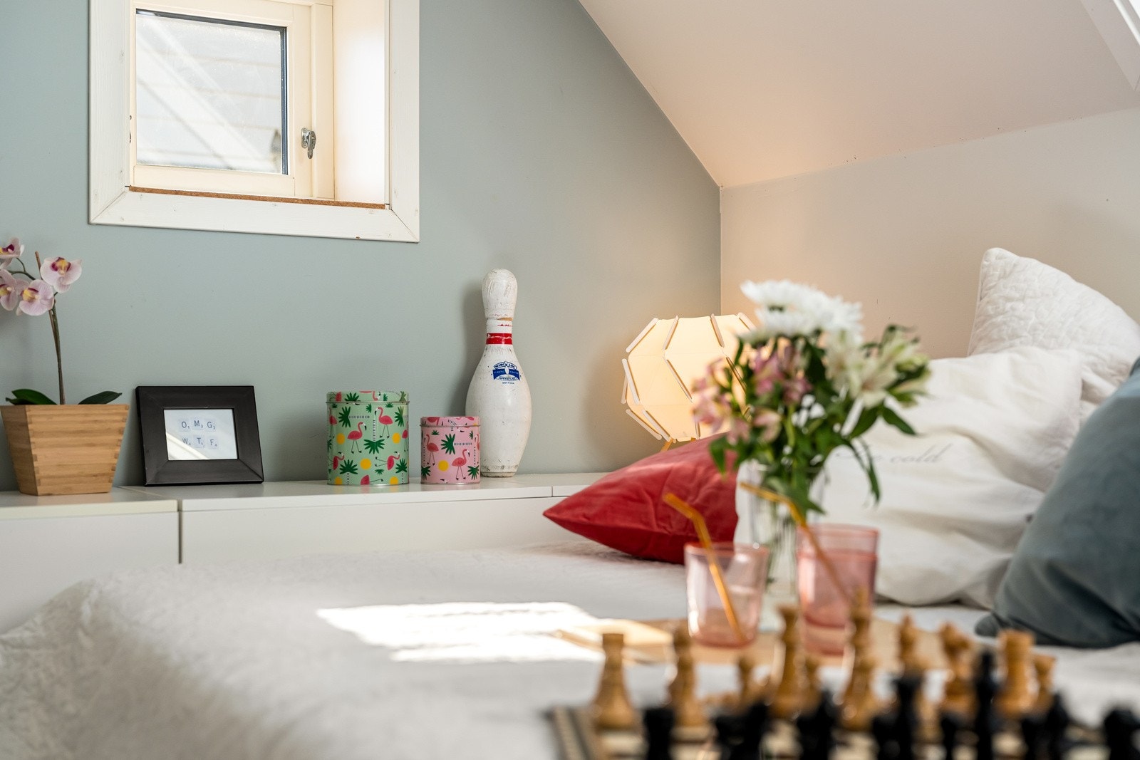 Hemsen er i dag benyttet som kinorom og er perfekt til å innrede med daybed eller lignende. Galleribilde