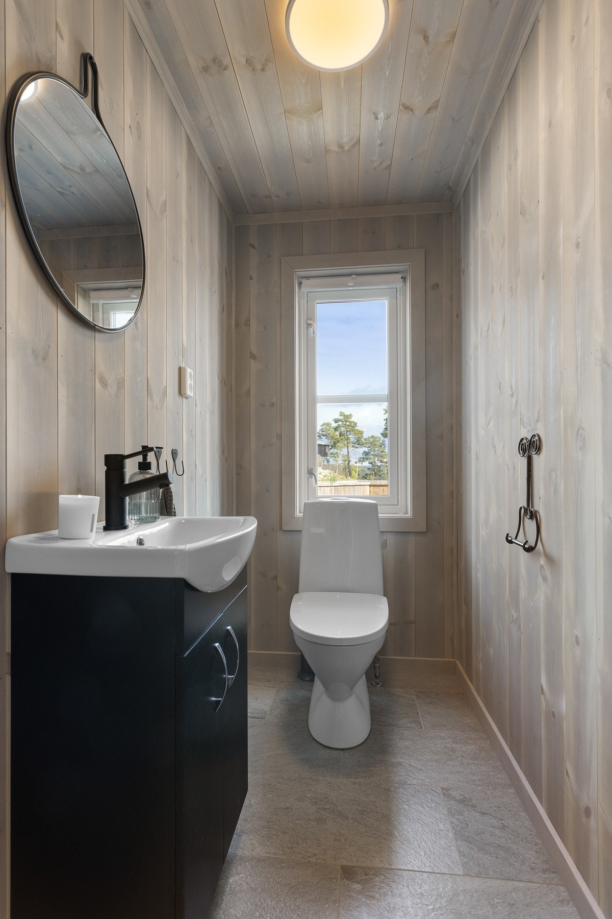 Gjestetoalett i 1.etg. Galleribilde