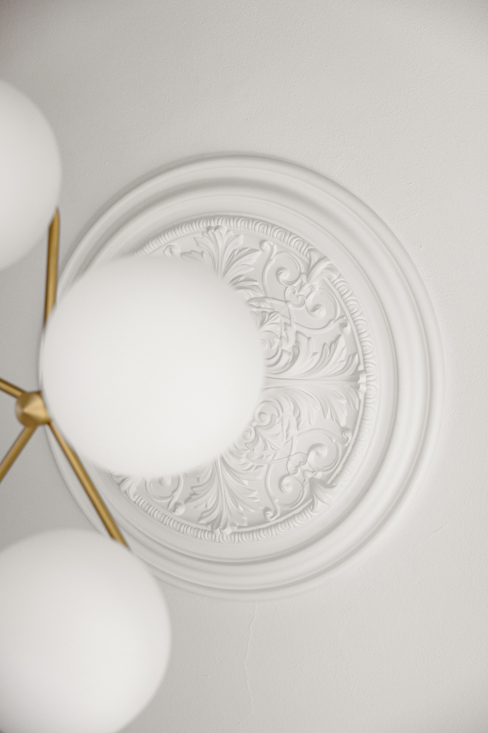 Klassiske detaljer - takrosett. Galleribilde