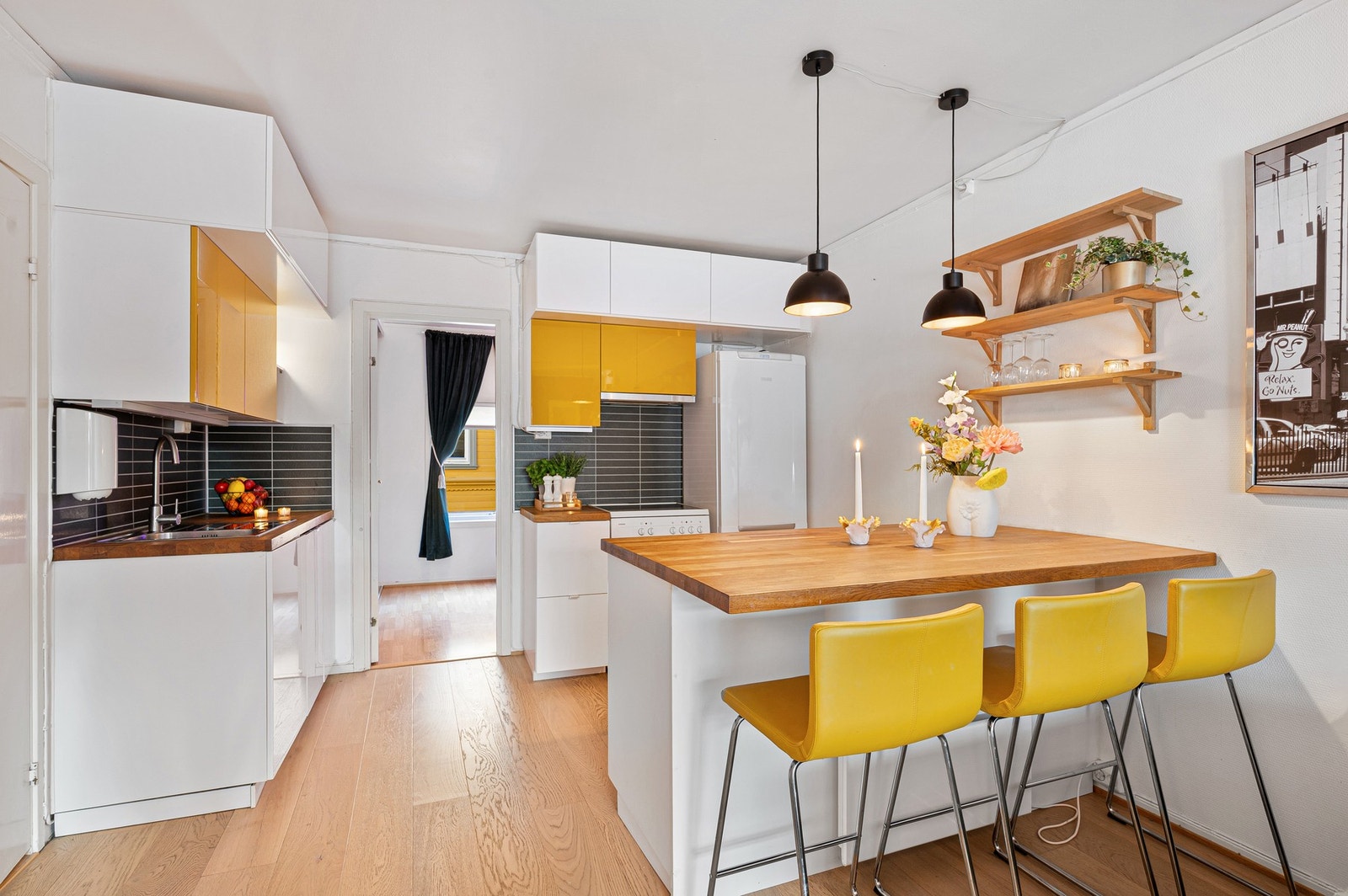 Nydelig kjøkken som ble oppgradert i 2014. Galleribilde