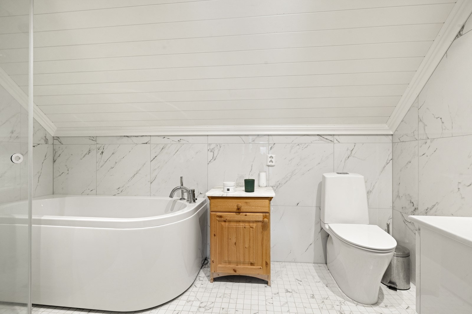 Delikat bad i 2. etg. Galleribilde