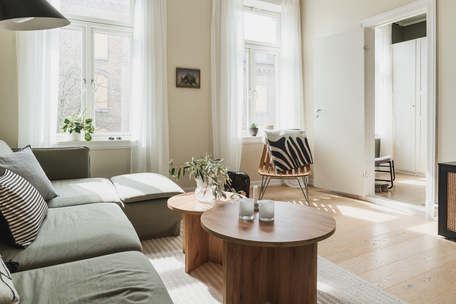 Leiligheten er gjennomgående og har en fin plassering i 3. etasje med lite innsyn Galleribilde