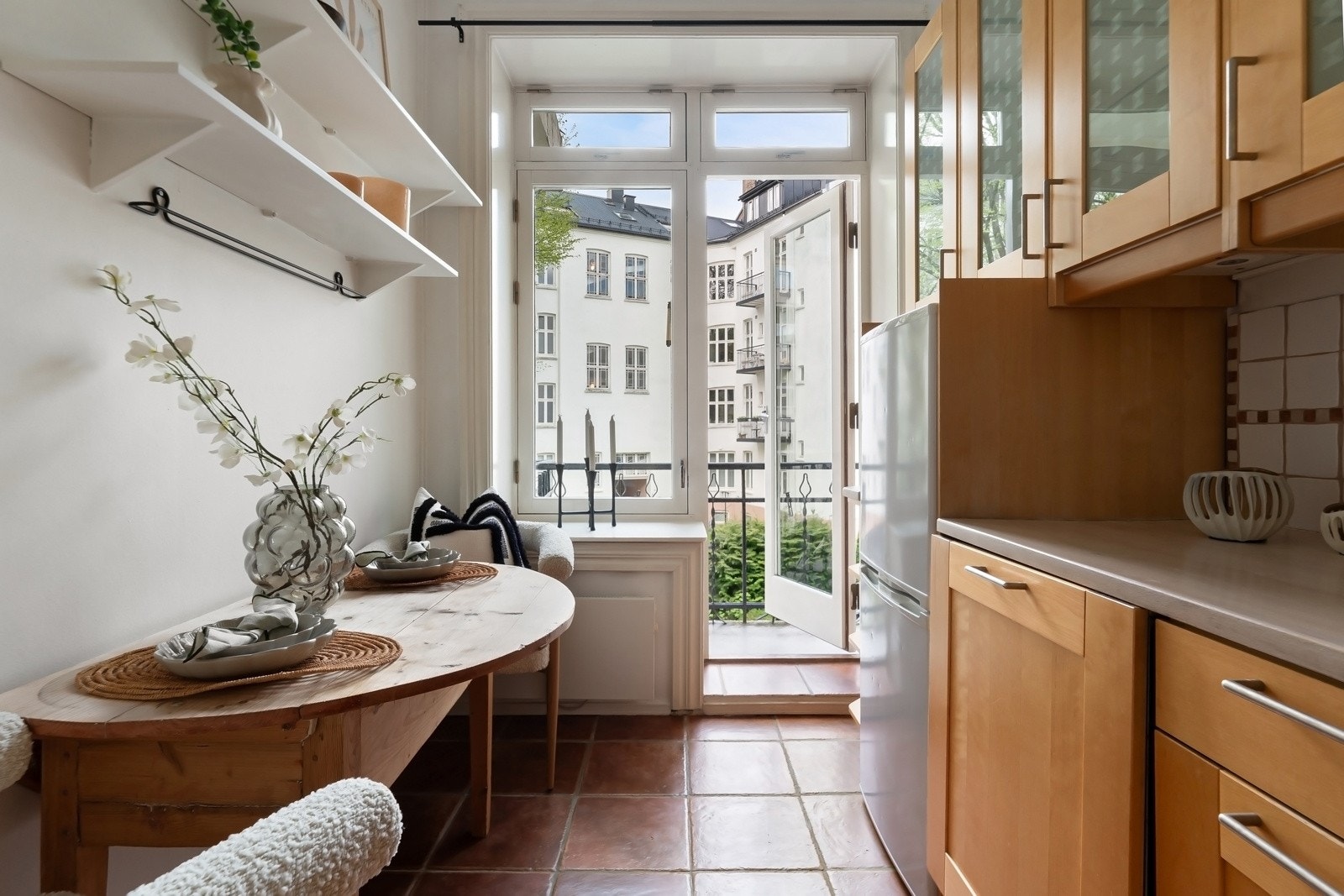 Benkeplater i heltre. Galleribilde