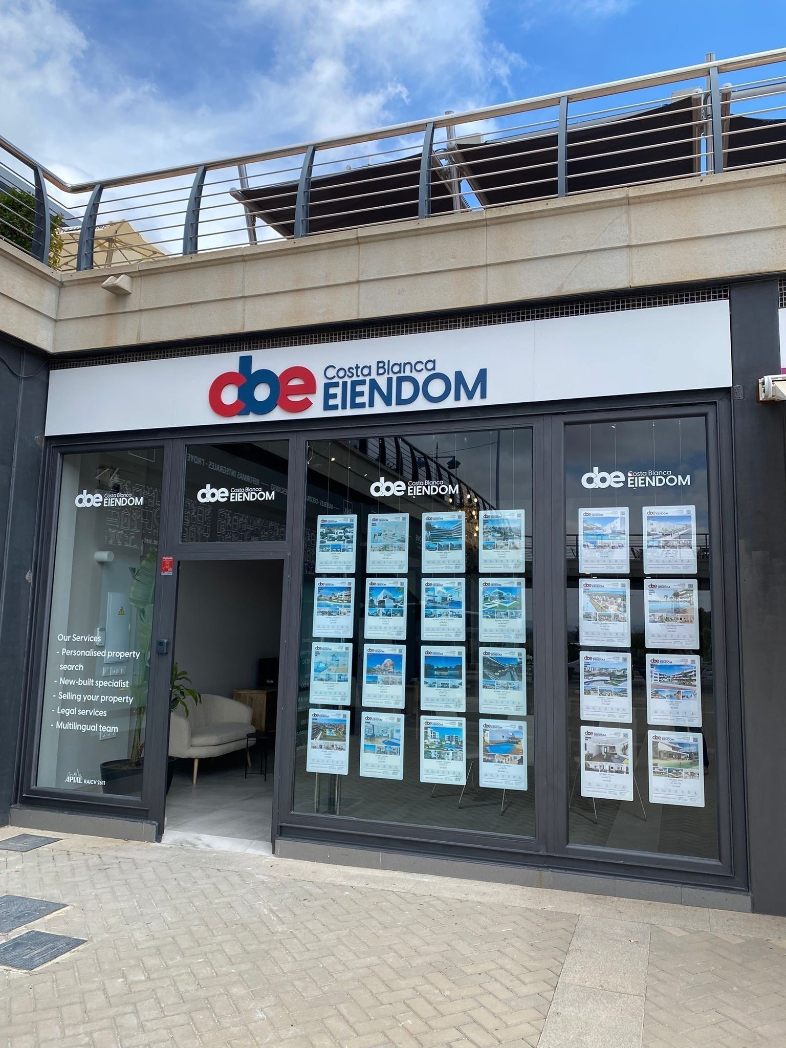 Kontoret på Gran Alacant - 10 minutter fra flyplassen i Alicante Galleribilde