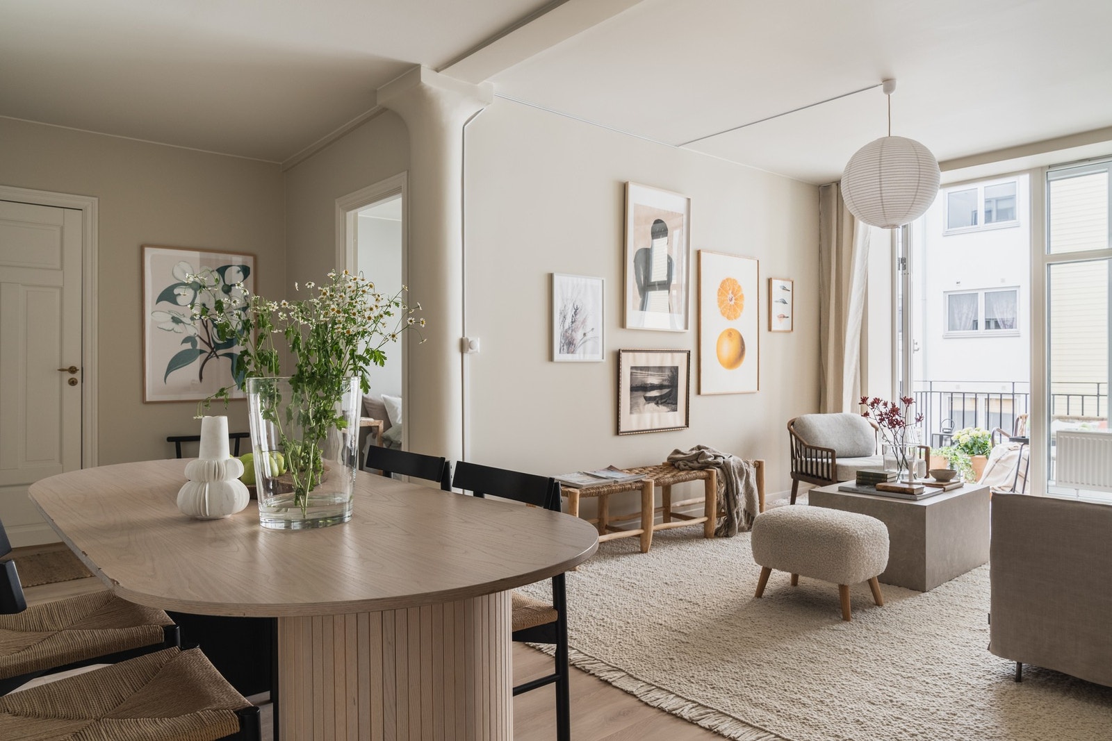 Leiligheten ble pusset opp i 2025 med nytt 1.stavs laminat gulv og nymalte vegger i delikat fargevalg. Galleribilde