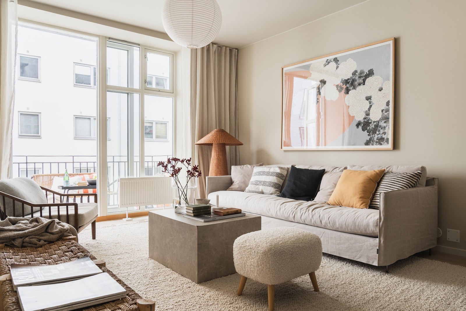 Velkommen til en lekker 3-roms i Platous gate 13. Presentert av Henrik Nylænder Nilsen, PrivatMegleren Komplett Galleribilde