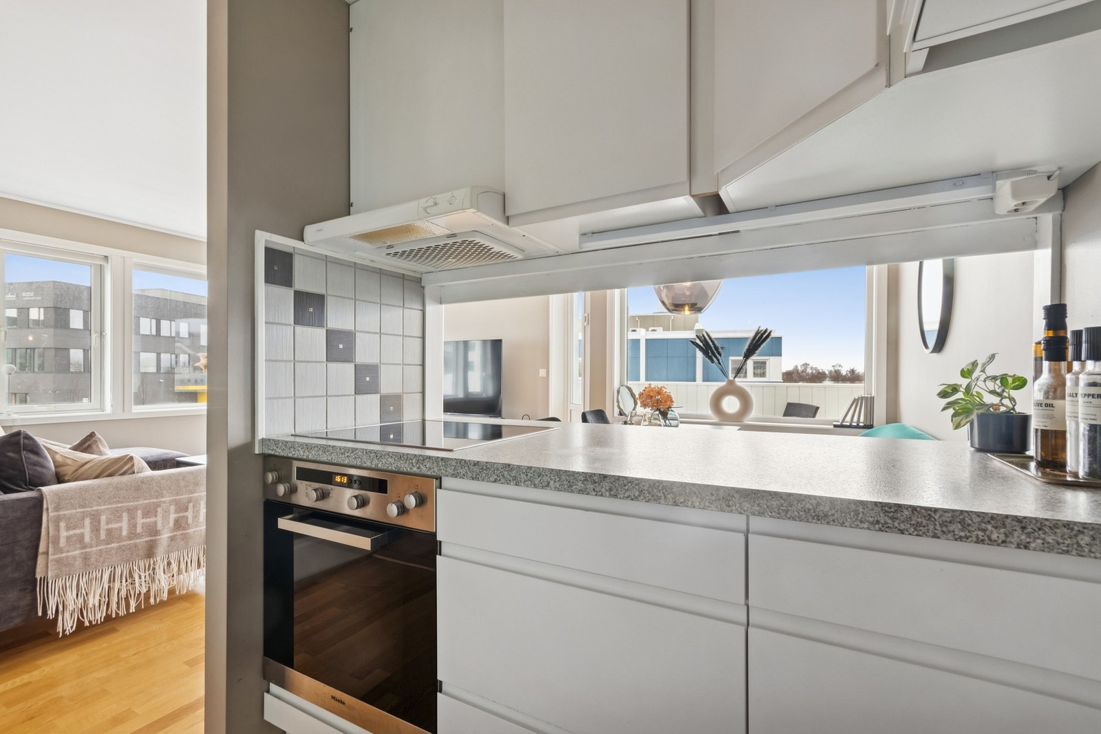 Integrerte hvitevarer medfølger salget Galleribilde