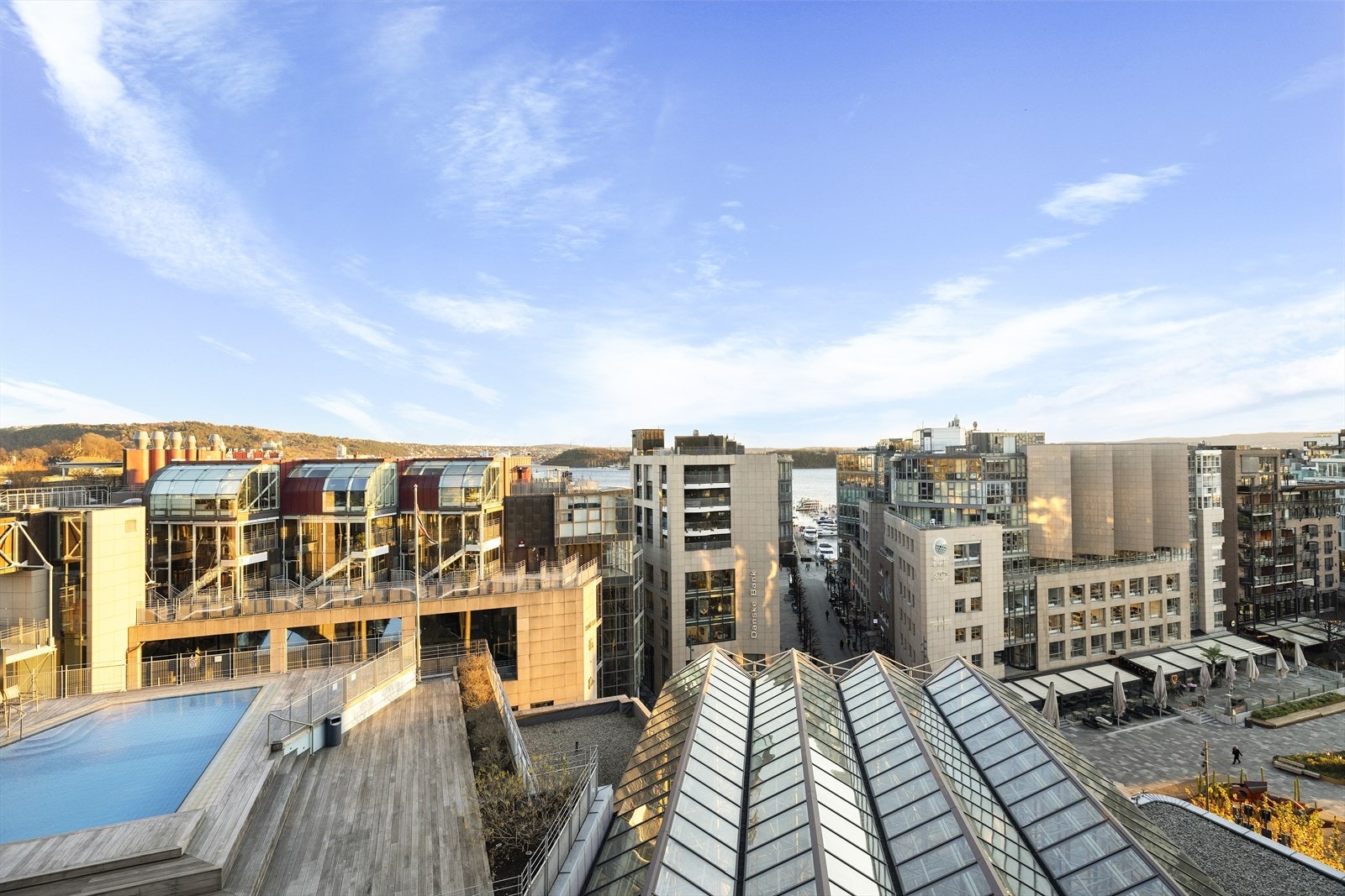 Vidt utsyn fra leiligheten. Galleribilde