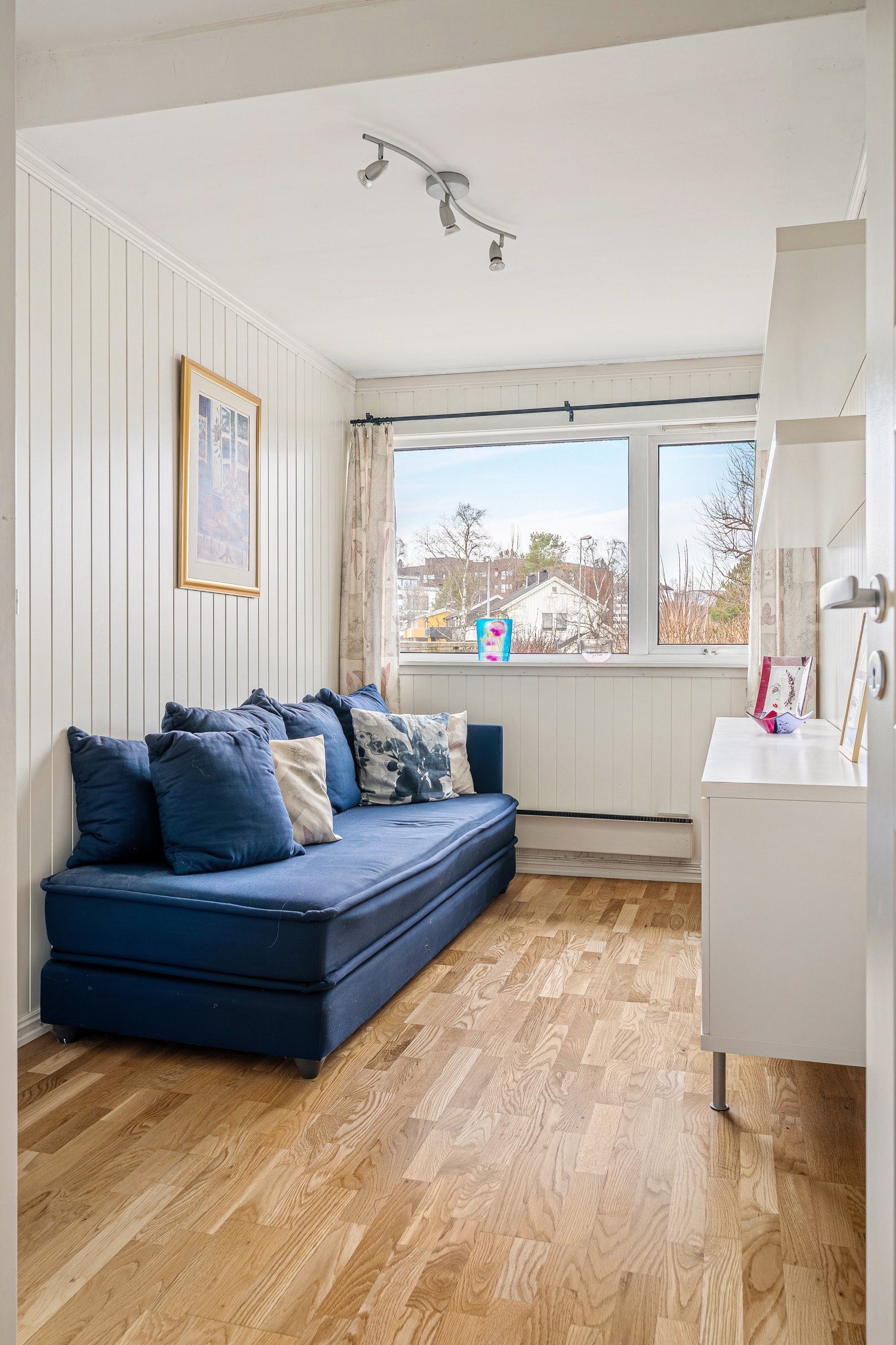 Soverom 1 er på 8,7 kvm Galleribilde