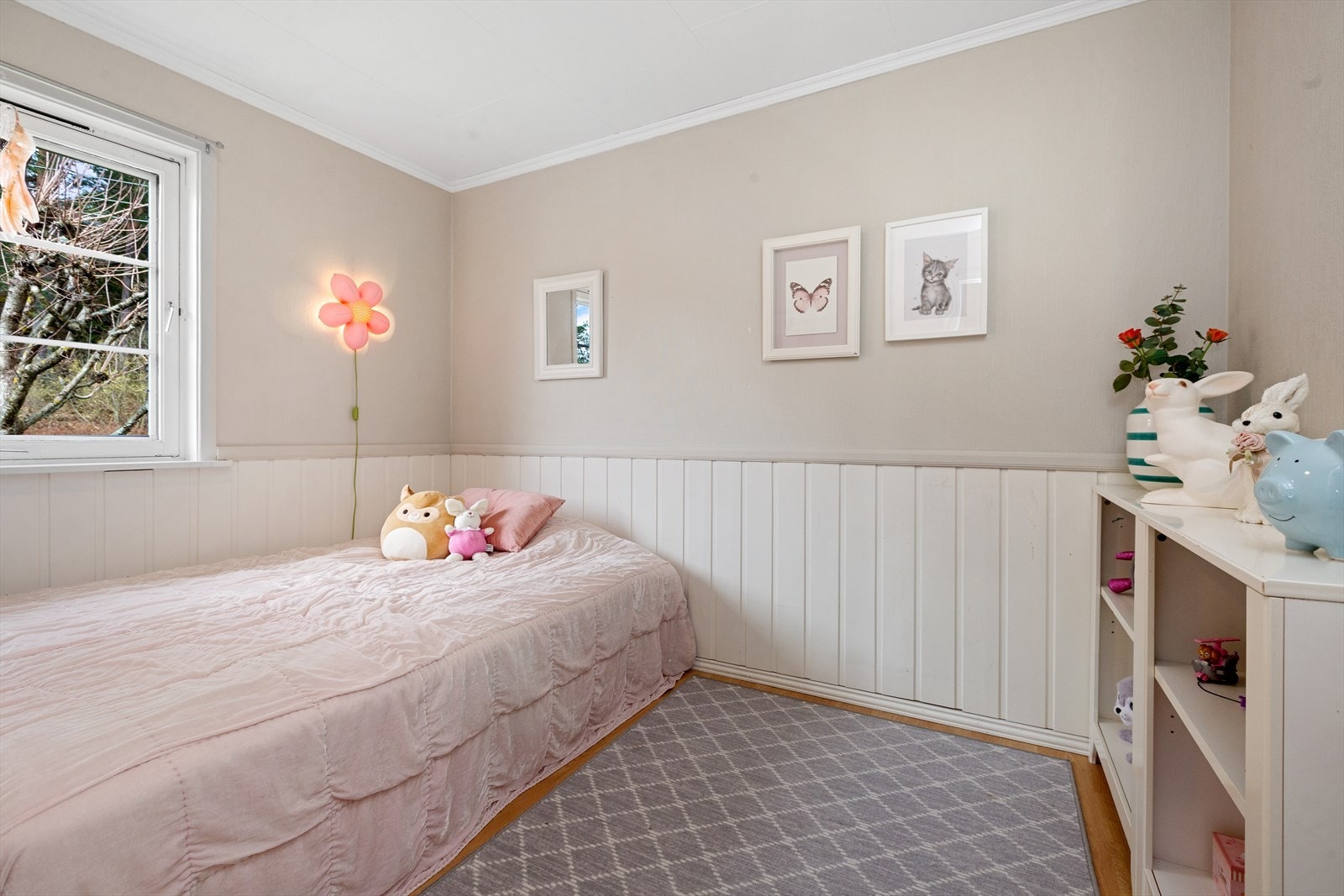 Soverom to i hovedetasjen Galleribilde