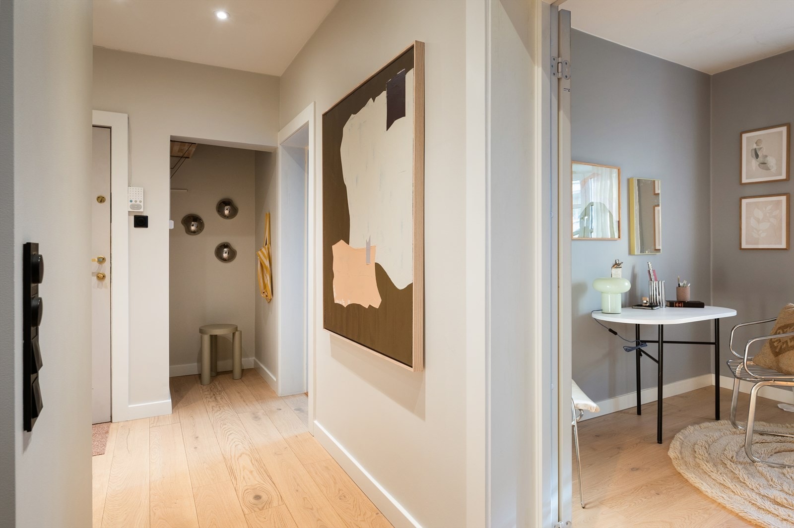 Boligen har en funksjonell planløsning med god størrelse på alle rom. Galleribilde