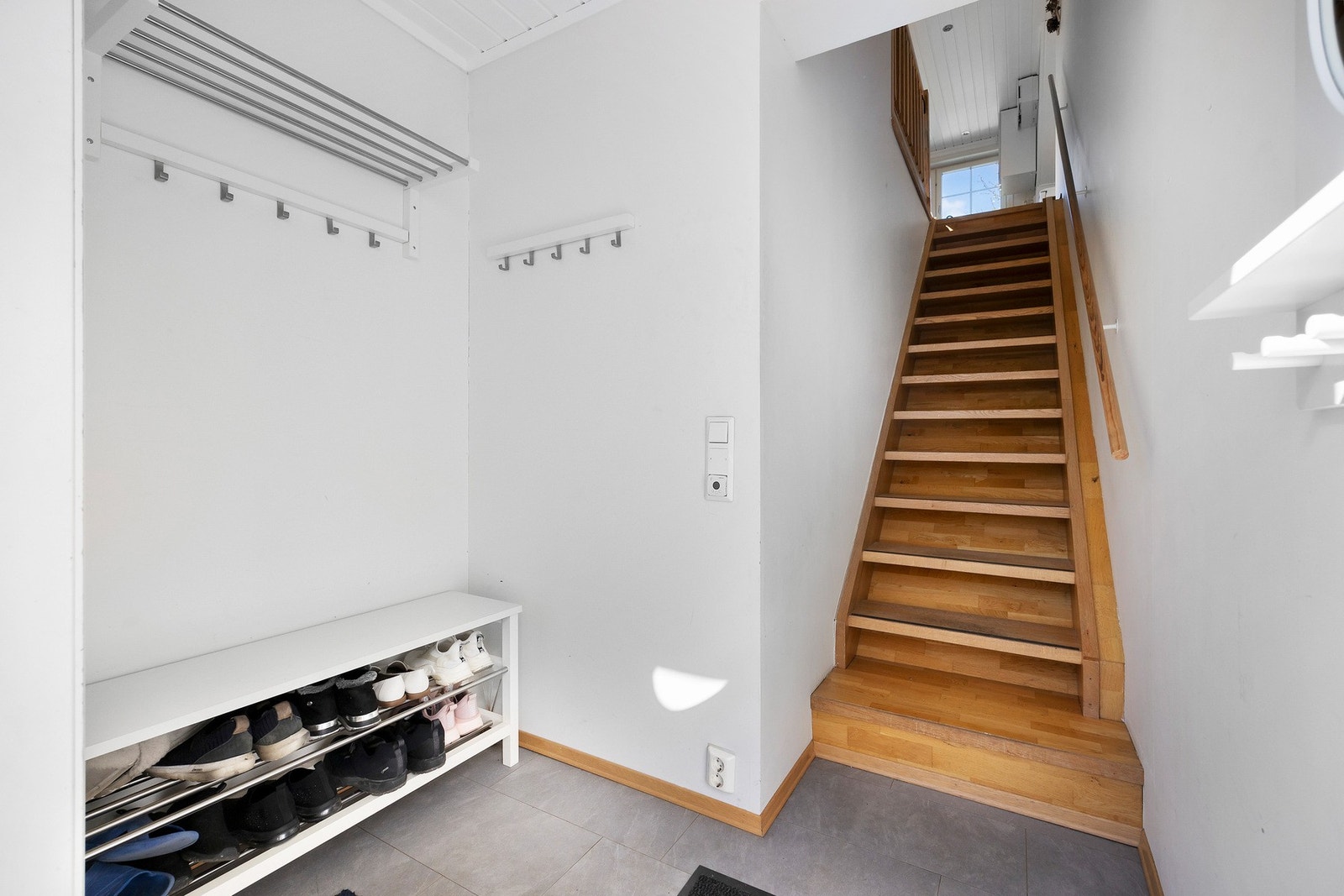 Privat inngangsparti for seksjon 2 Galleribilde