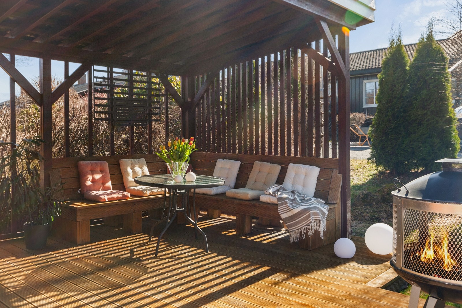 Pergola og terrasse fra 2020. Galleribilde