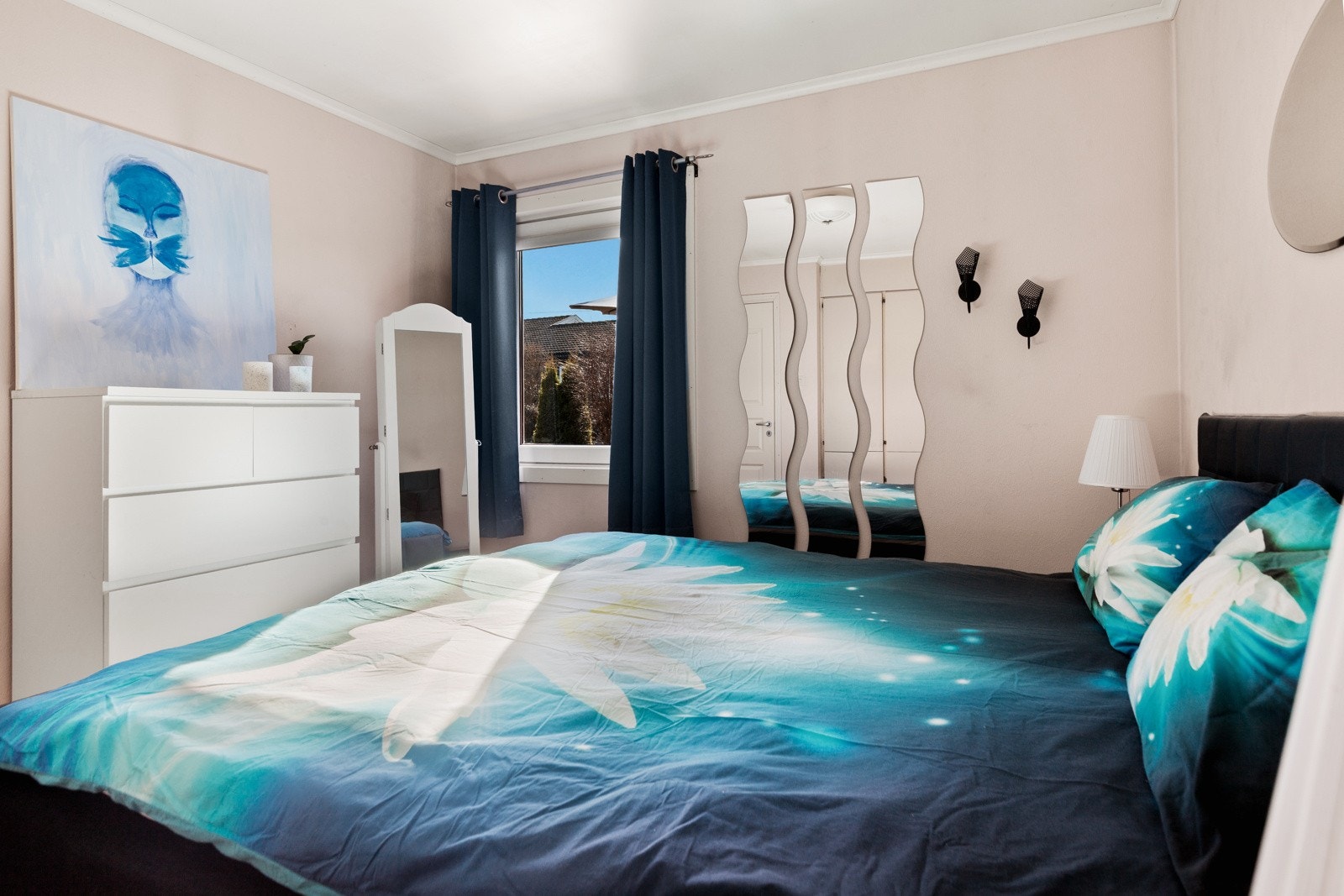 Soverom nr. 2 Galleribilde