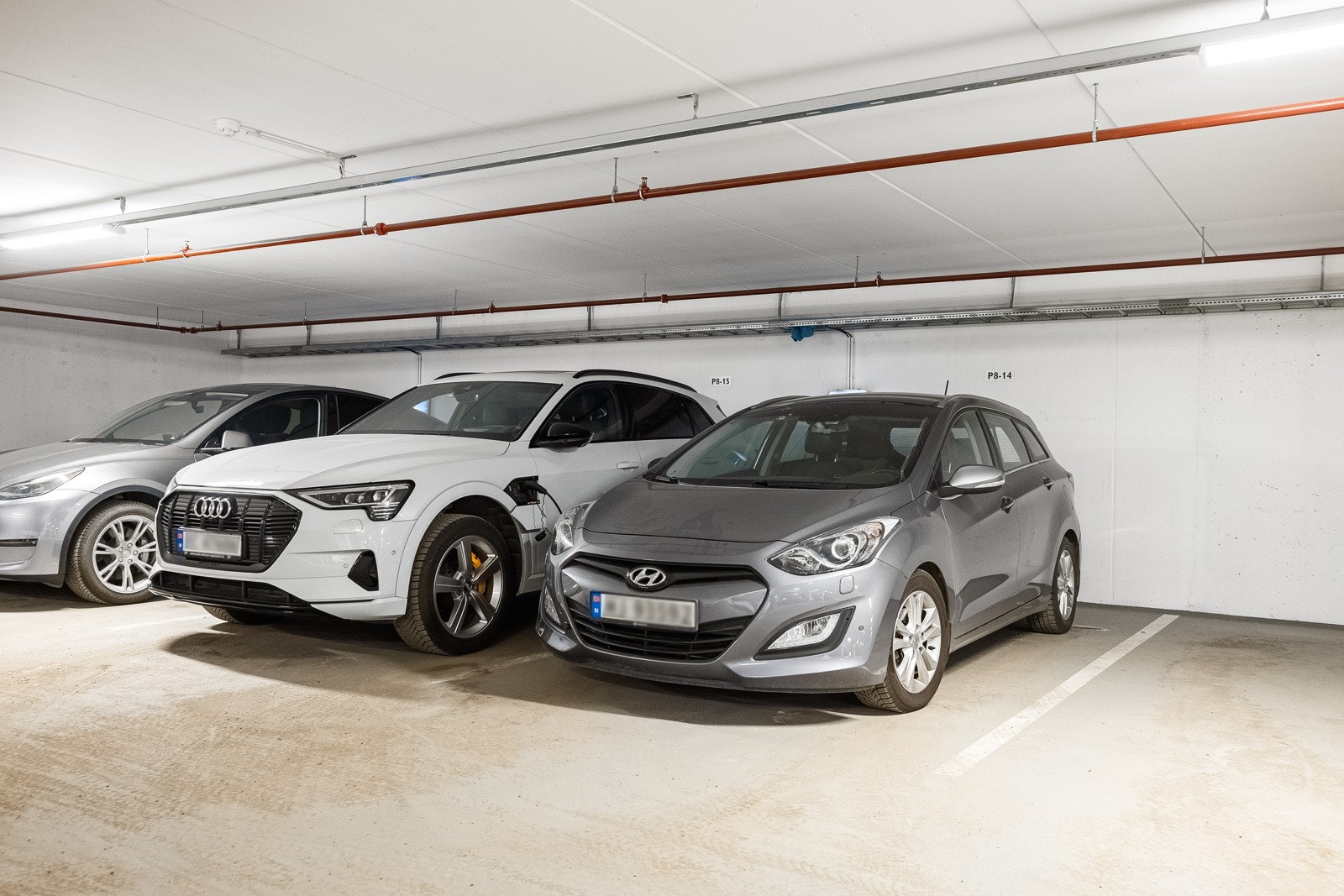 Medfølger garasjeplass. Galleribilde