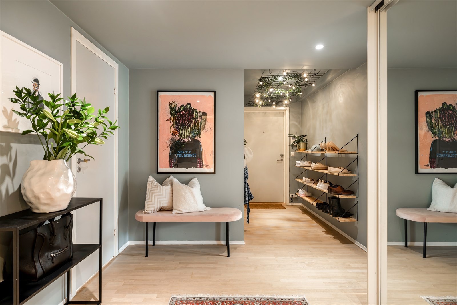 Dette er en perfekt leilighet for deg som ønsker en kombinasjon av komfort, stil og beliggenhet. Galleribilde