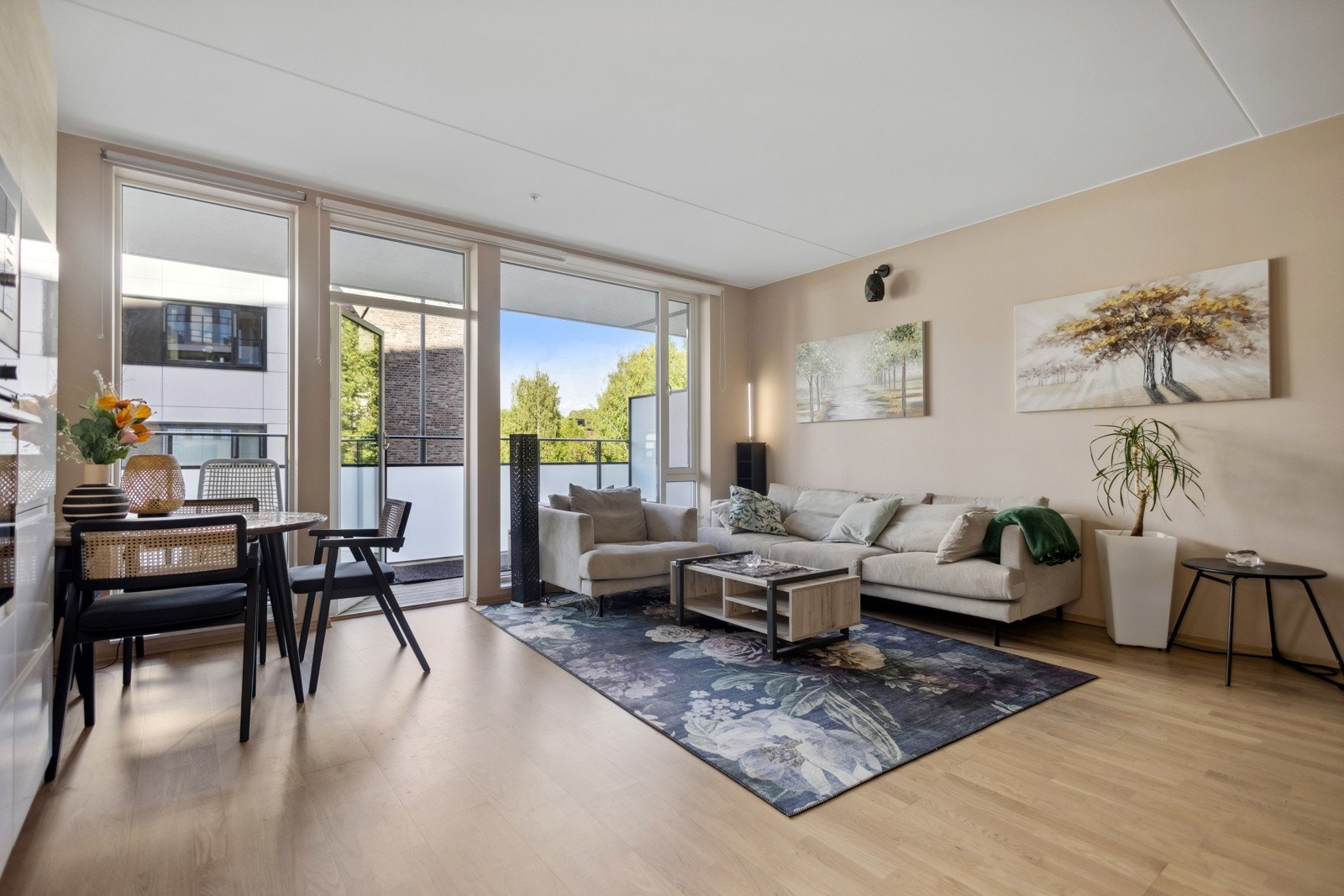 Velkommen til Ingeniørveien 14! - Presentert av Henry Ryberg Pedersen i OBOS Eiendomsmeglere Galleribilde