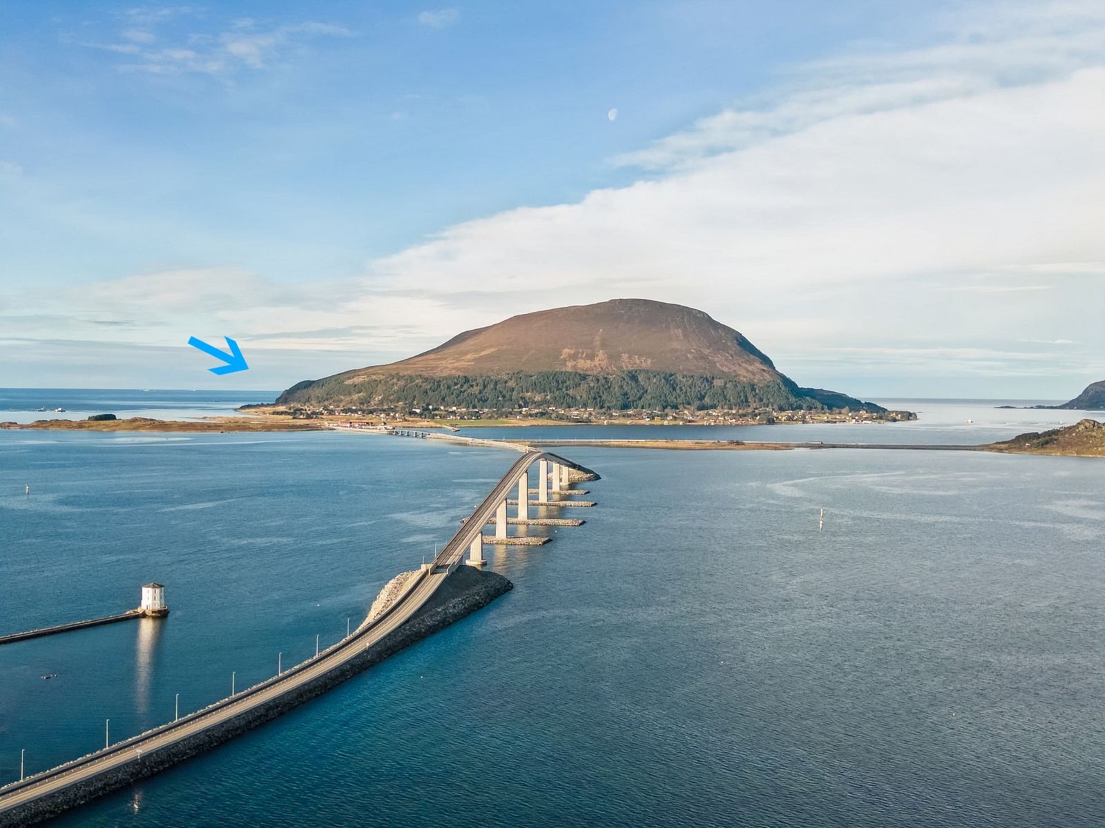 EiendomsMegler 1 v/ Sunniva Østigård har gleden av å presentere denne spennende eiendommen. Galleribilde