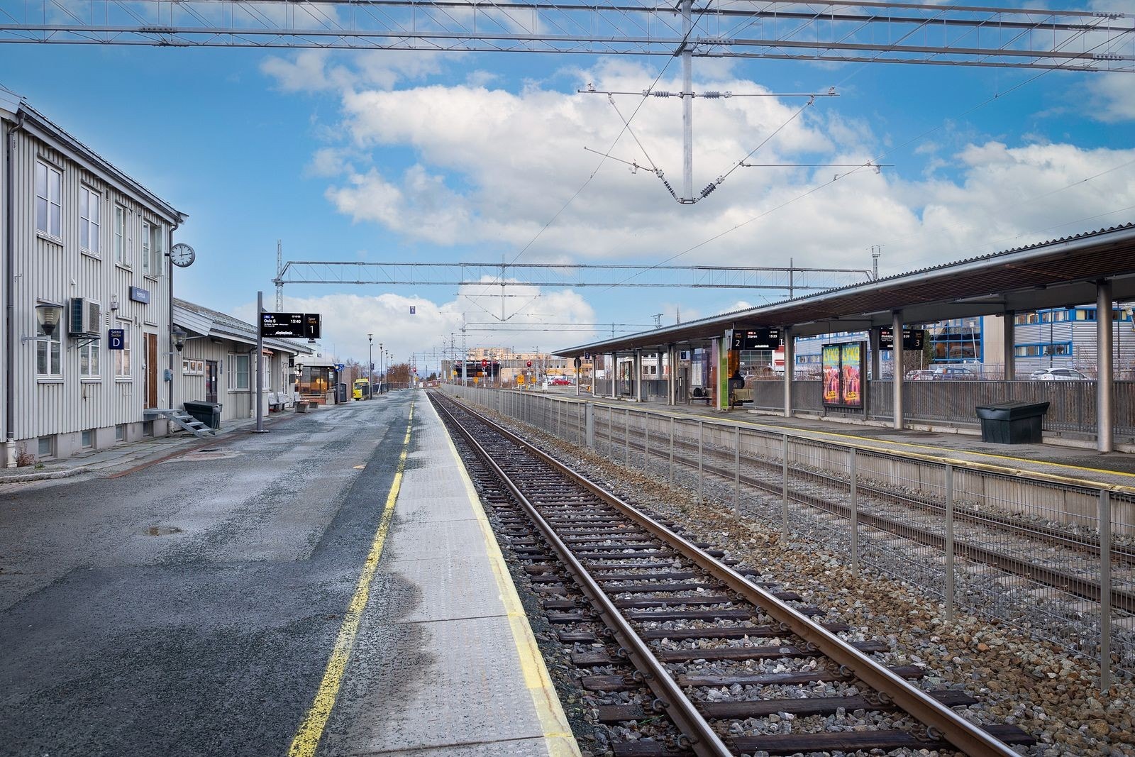 Heimdal stasjon ligger bare en kort gåtur fra leiligheten Galleribilde
