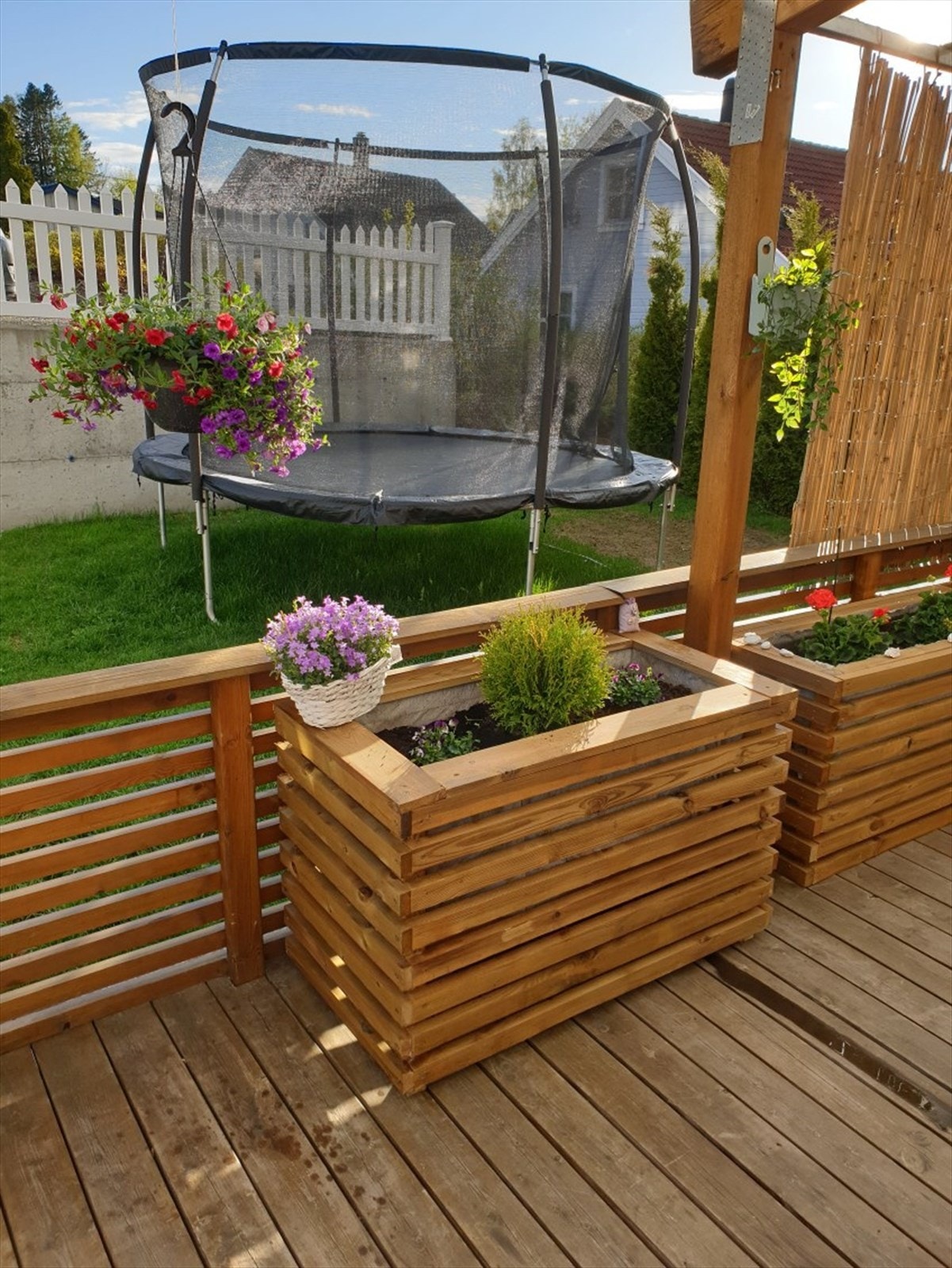 Hage og uteplass sommer - selgers privatbilde Galleribilde