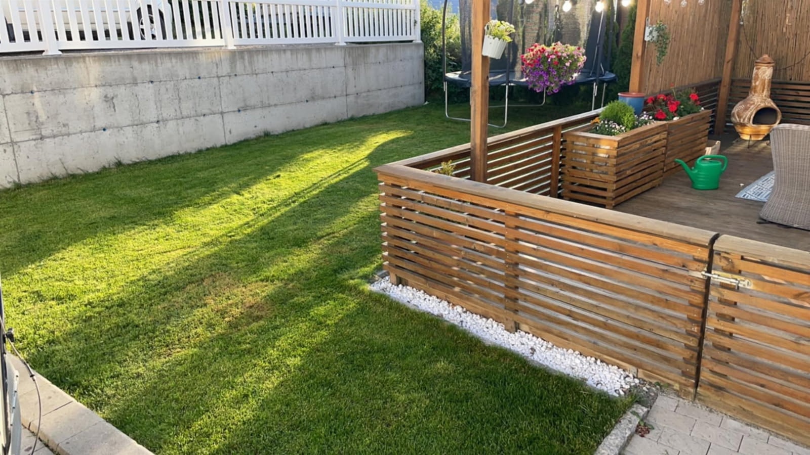 Lettstelt hage og terrasse - selgers privatbilde Galleribilde