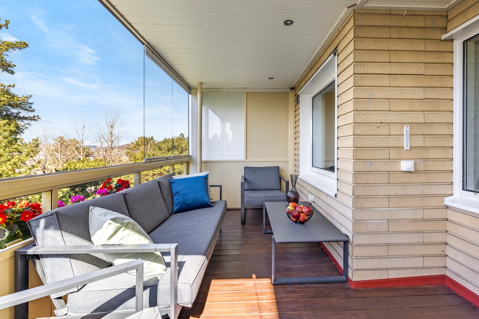 Det er tillatt med bruk av grill av typen gass- eller elektrisk grill. Galleribilde