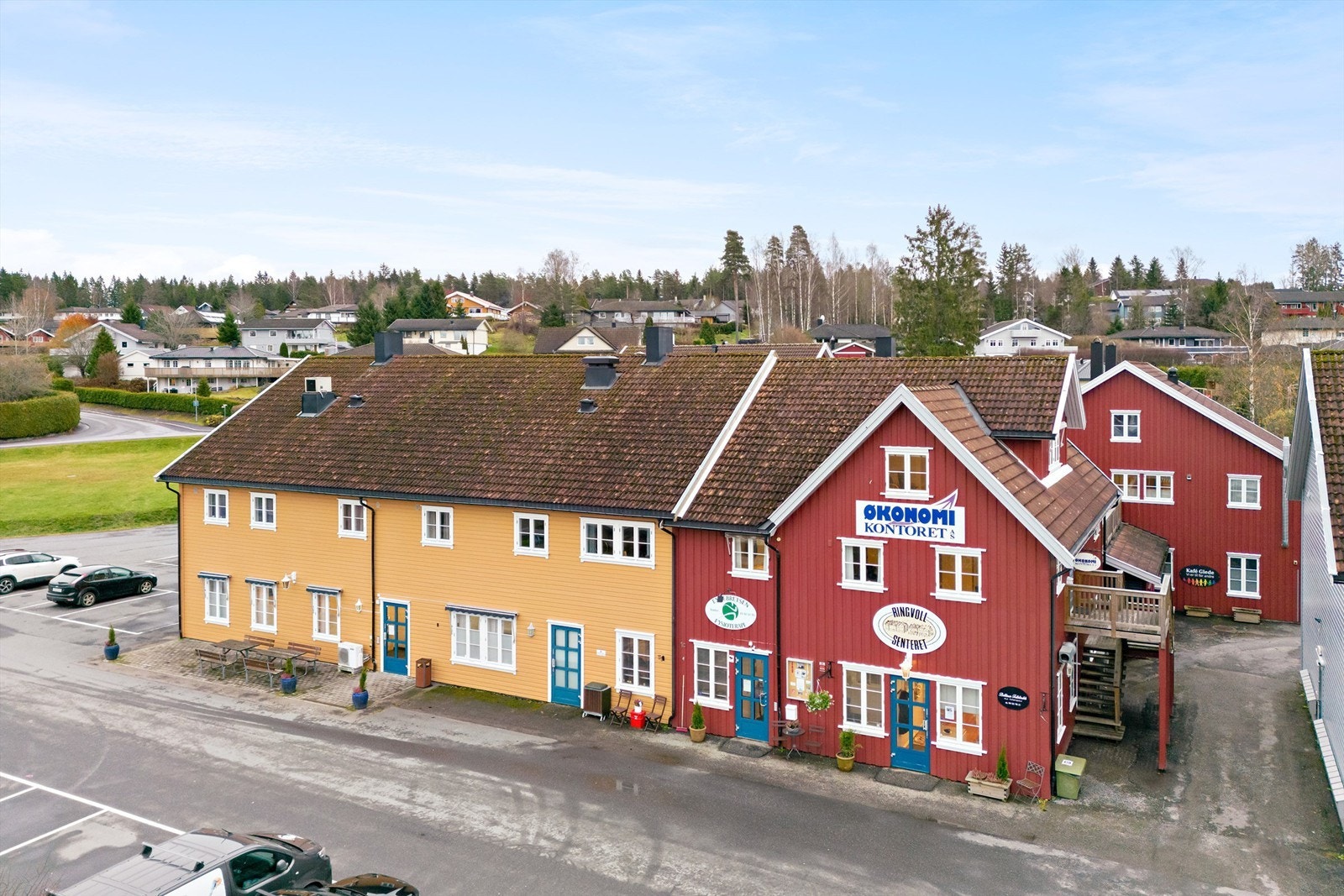 Det er ca. 10 km. til Son togstasjon med hyppige avganger til Oslo S Galleribilde