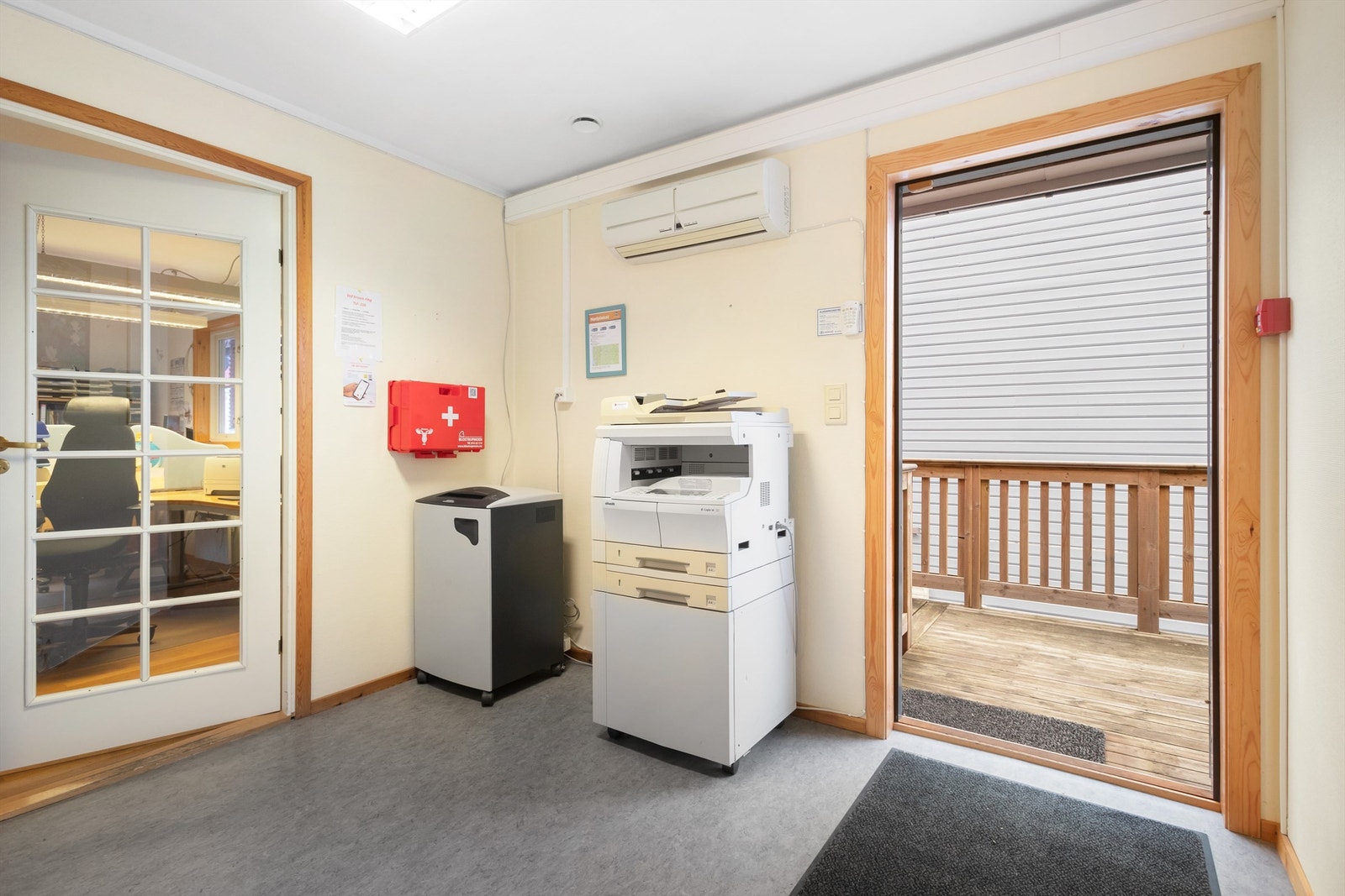 Har tidligere vært godkjent som "ordinær" bolig, men ble bruksendret til kontor/næring Galleribilde