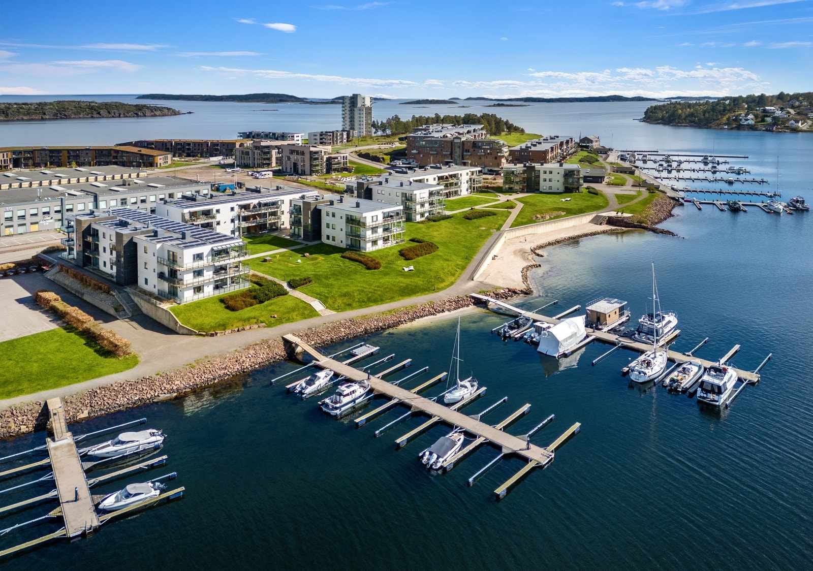 Nydelig sandstrand på øya Galleribilde