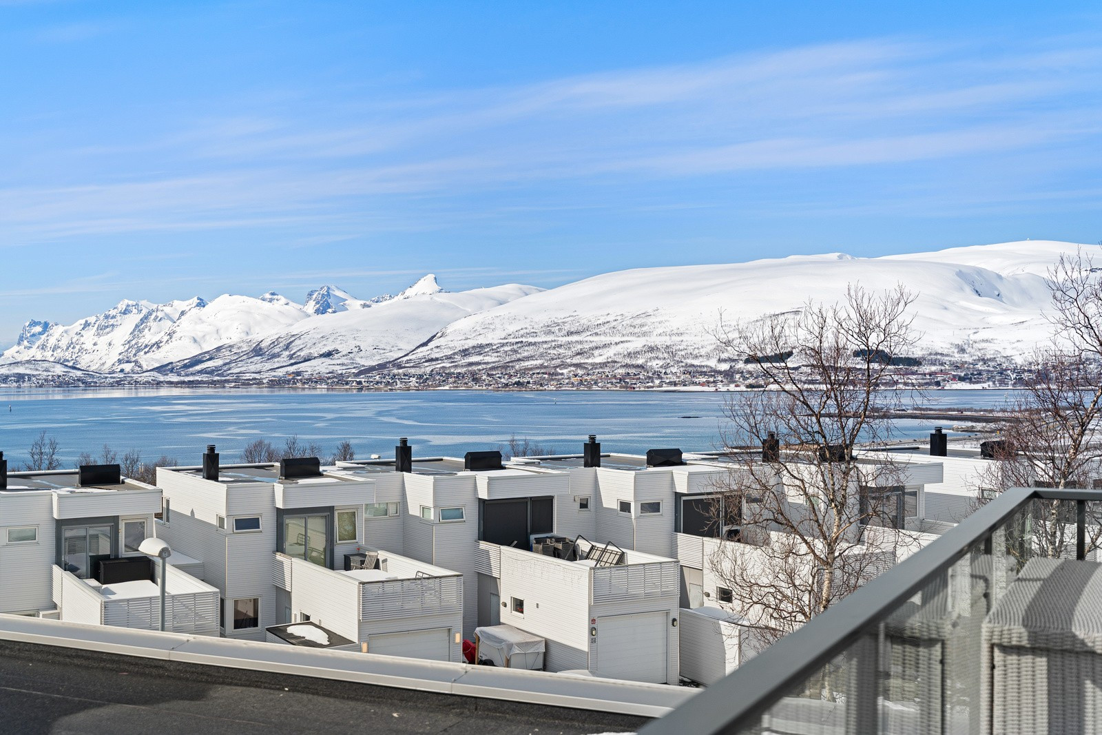 Drømmeutsikt fra verandaen!