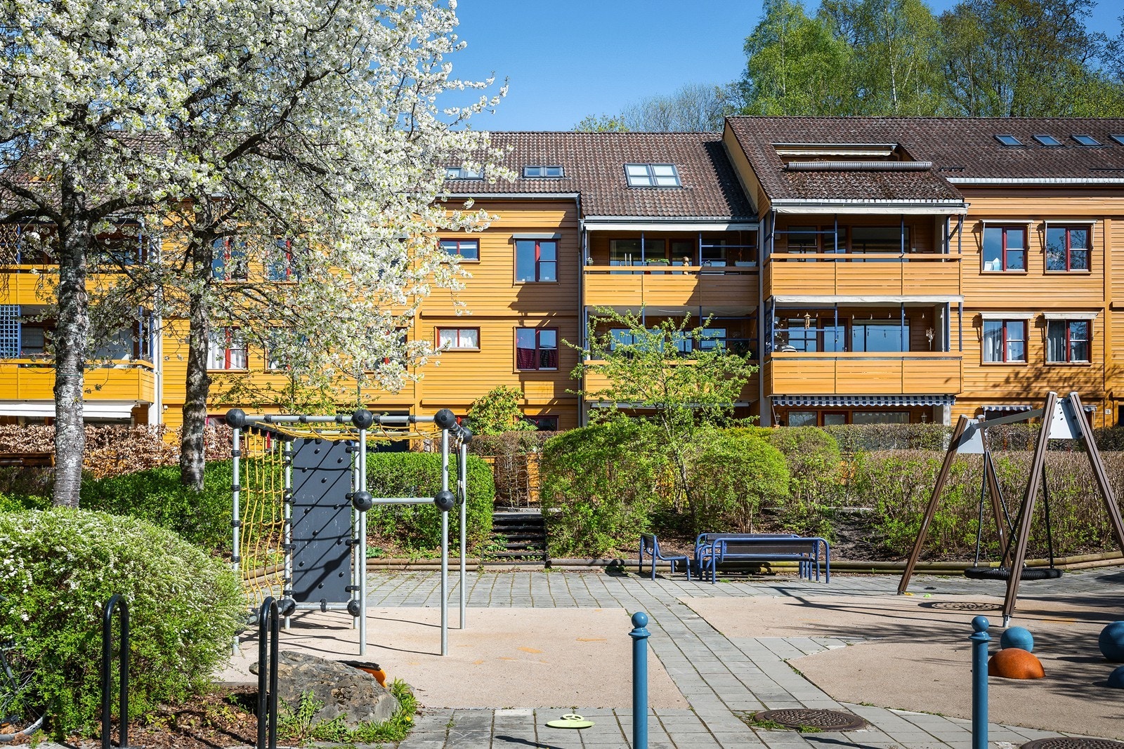 Borettslaget er kjent for sitt gode bomiljø for store og små Galleribilde