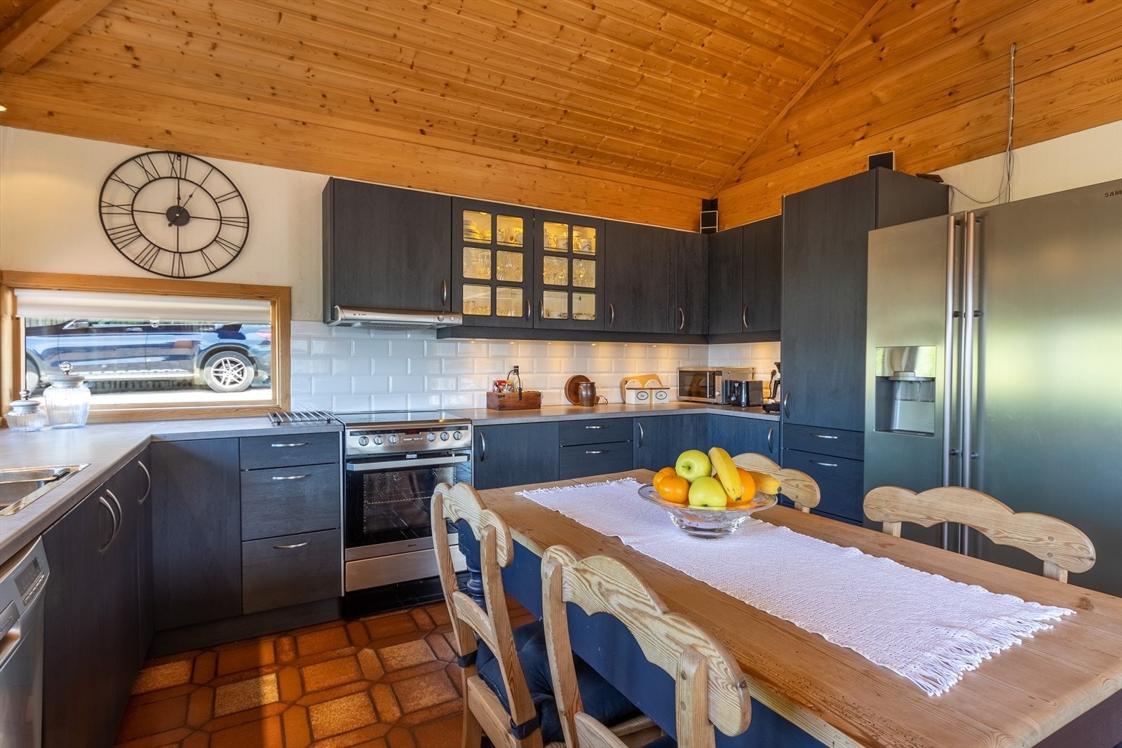 Kjøkkenet ble oppgradert med nye fronter i 2019. Galleribilde