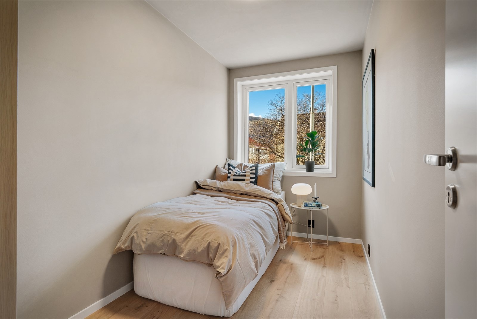 - Soverom 3 måler også 6,8m² - Galleribilde