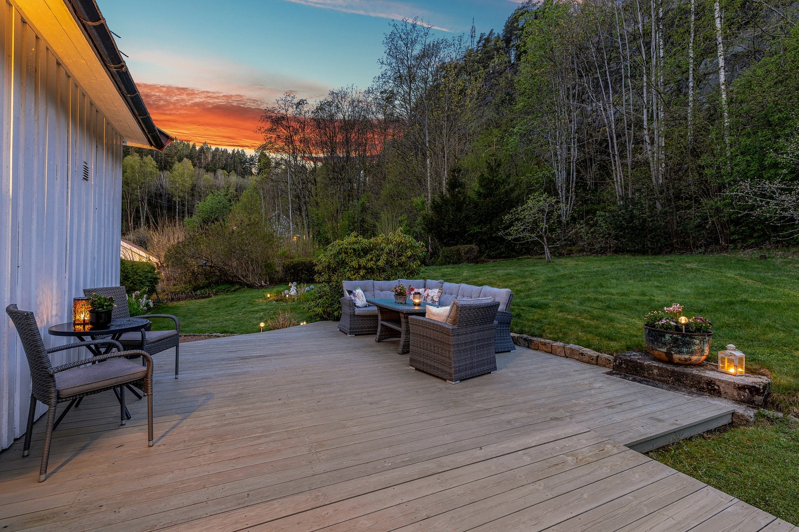 Her finner du en usjenert terrasse på ca. 32 kvm Galleribilde