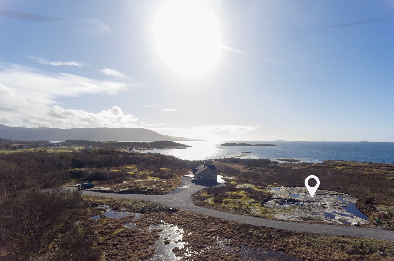 Med umiddelbar nærhet til sjøen og åpne naturområder, ligger alt til rette for et aktivt og innholdsrikt friluftsliv Galleribilde