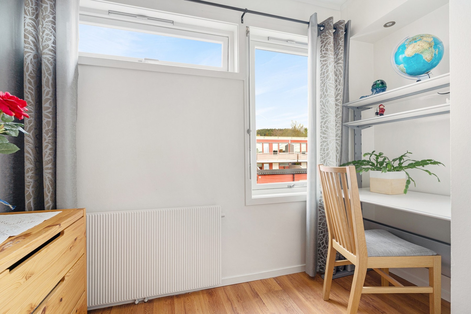 Også plass til å innrede med et skrivebord. Galleribilde