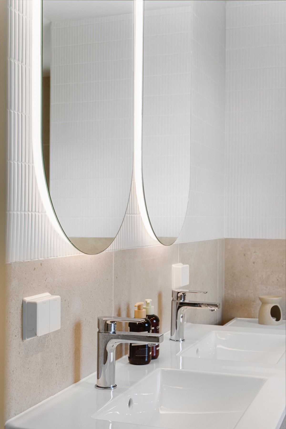 Badet har lekre detaljer som gir et særpreg. Noe synet absolutt liker! Galleribilde