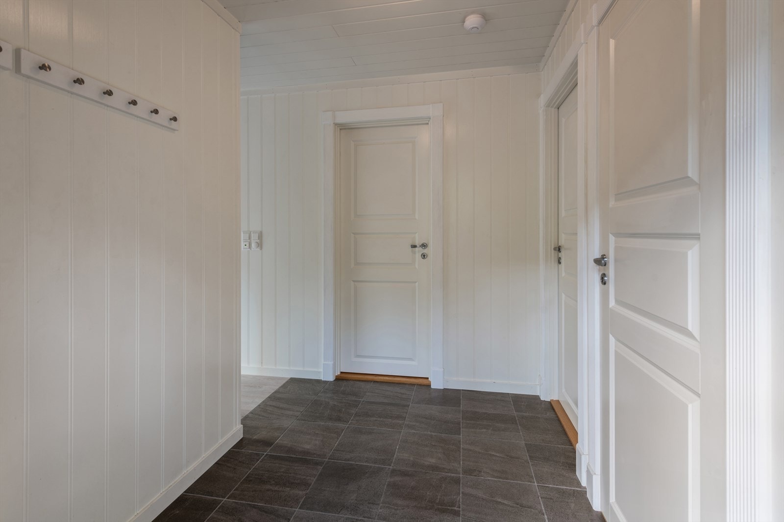 Entré / gang Galleribilde