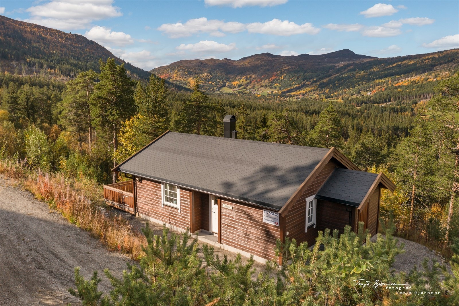 Fin utsikt mot Jønndalen fra hytta Galleribilde