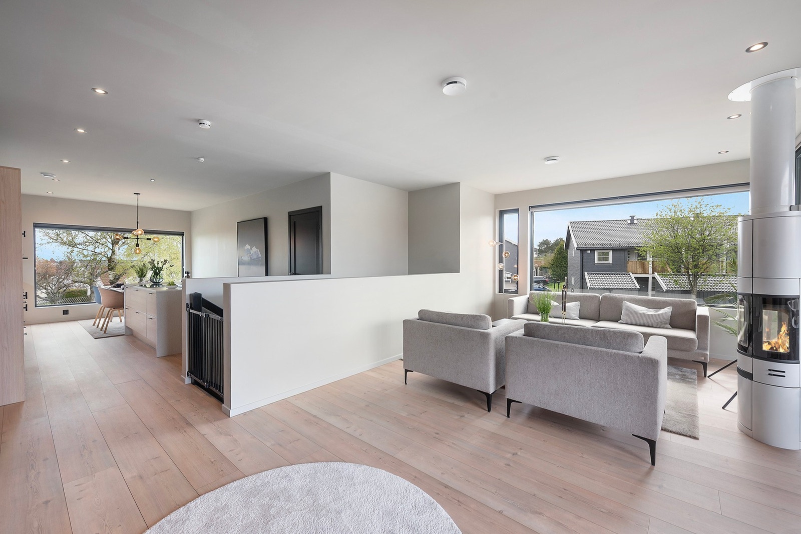 Da er vi oppe i andre etasje Galleribilde