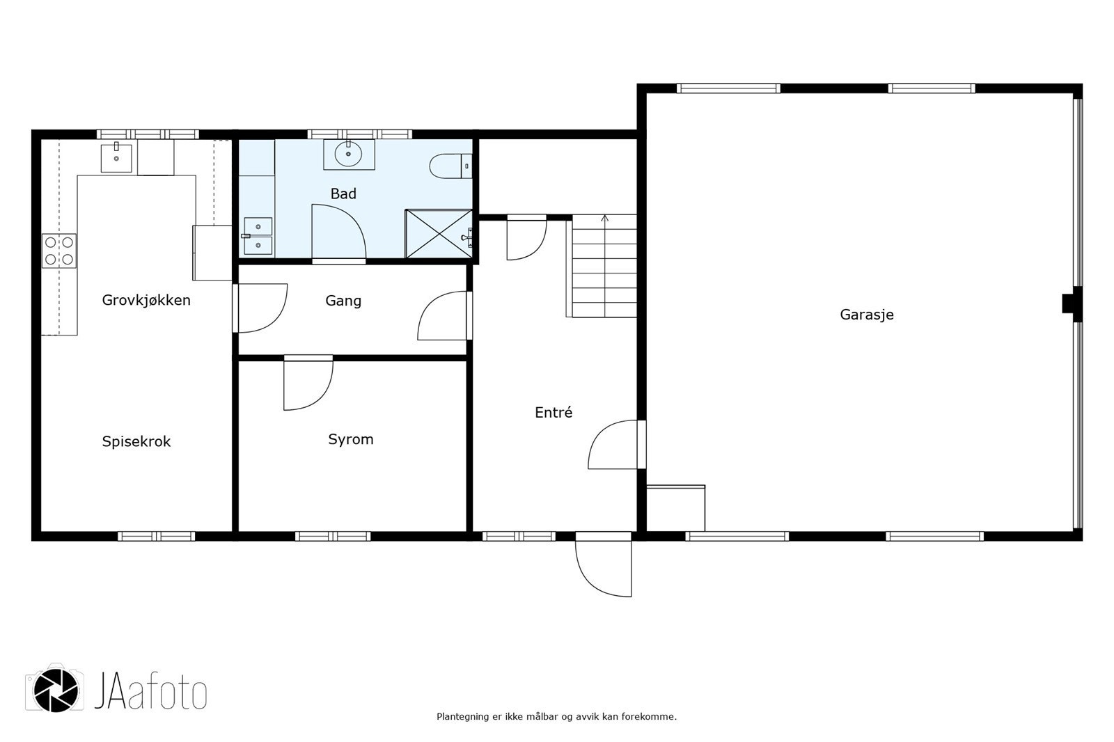 Låven med stor garasje og innredet del. Galleribilde