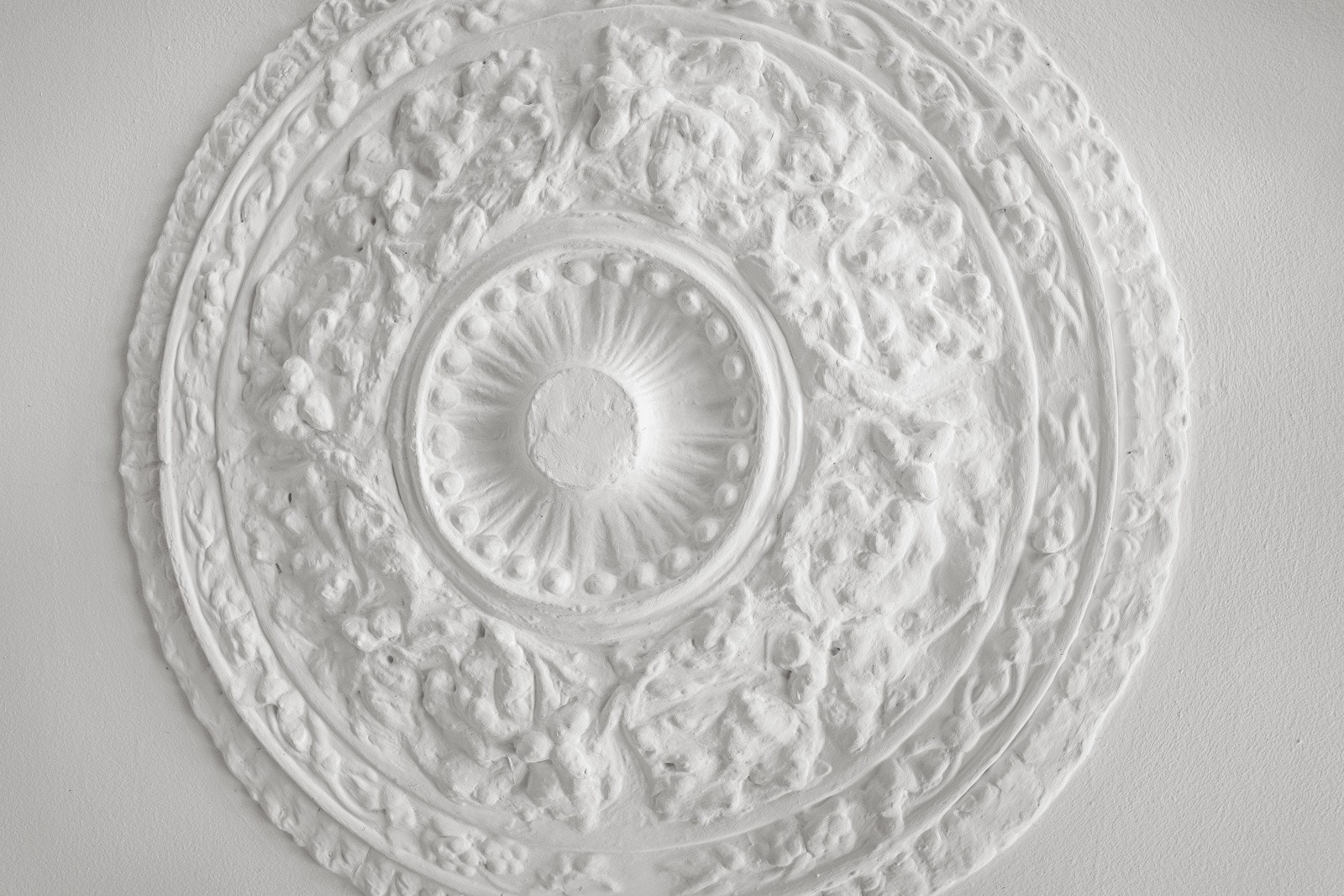 - Klassisk rosett også i kjøkkenet - Galleribilde