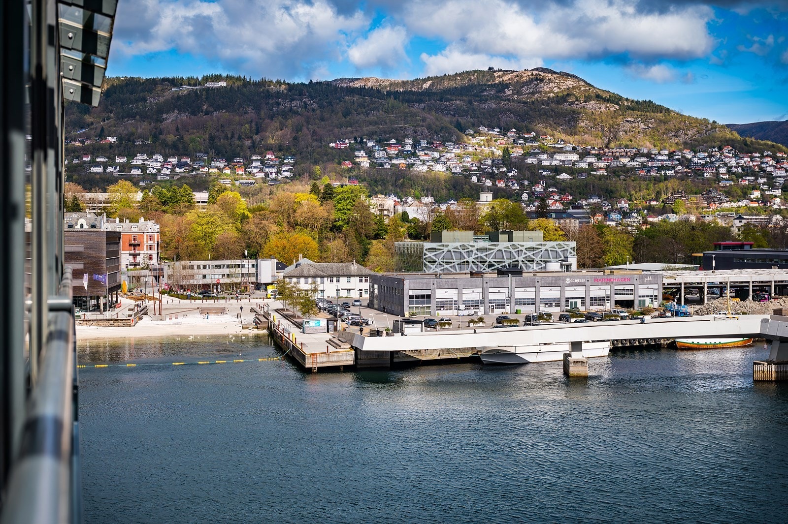 Beliggenheten er svært attraktiv like ved Puddefjorden, midt i hjertet av et av Bergens mest spennende utviklingsområder. Galleribilde