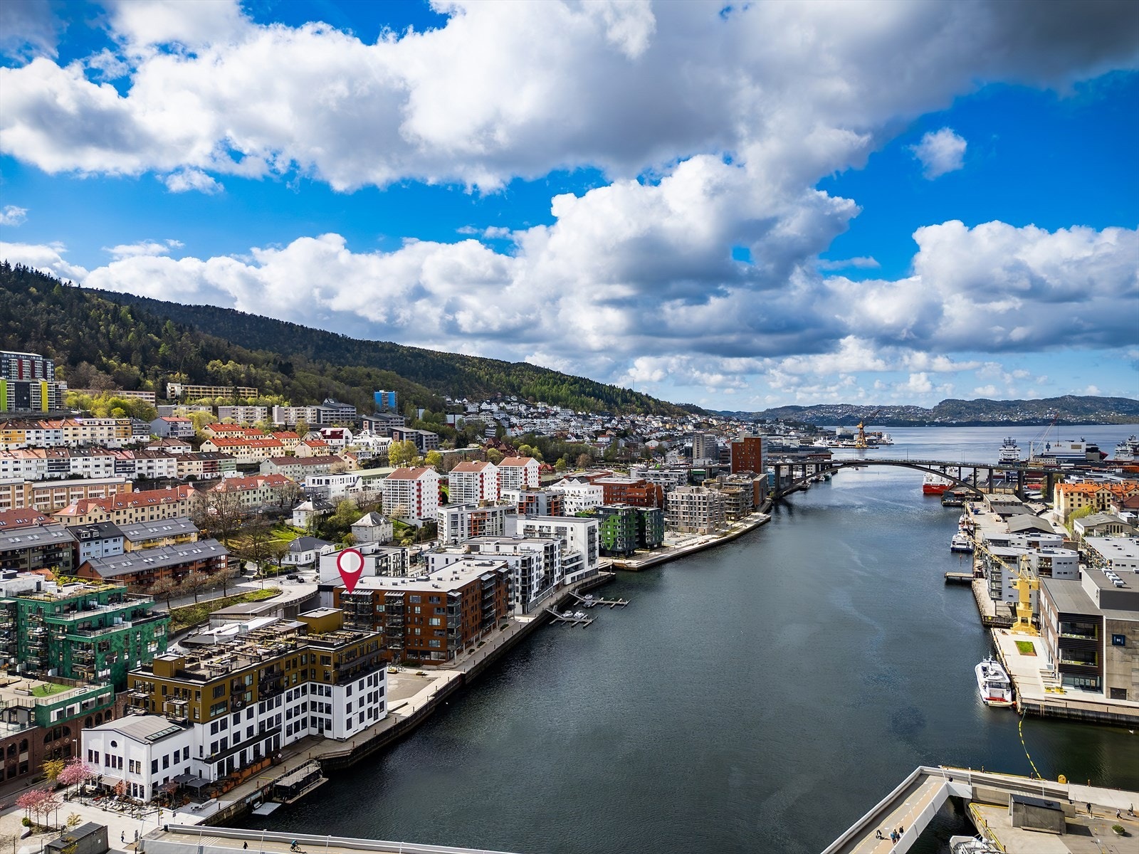 Detaljer | Aktiv Eiendomsmegling. Galleribilde