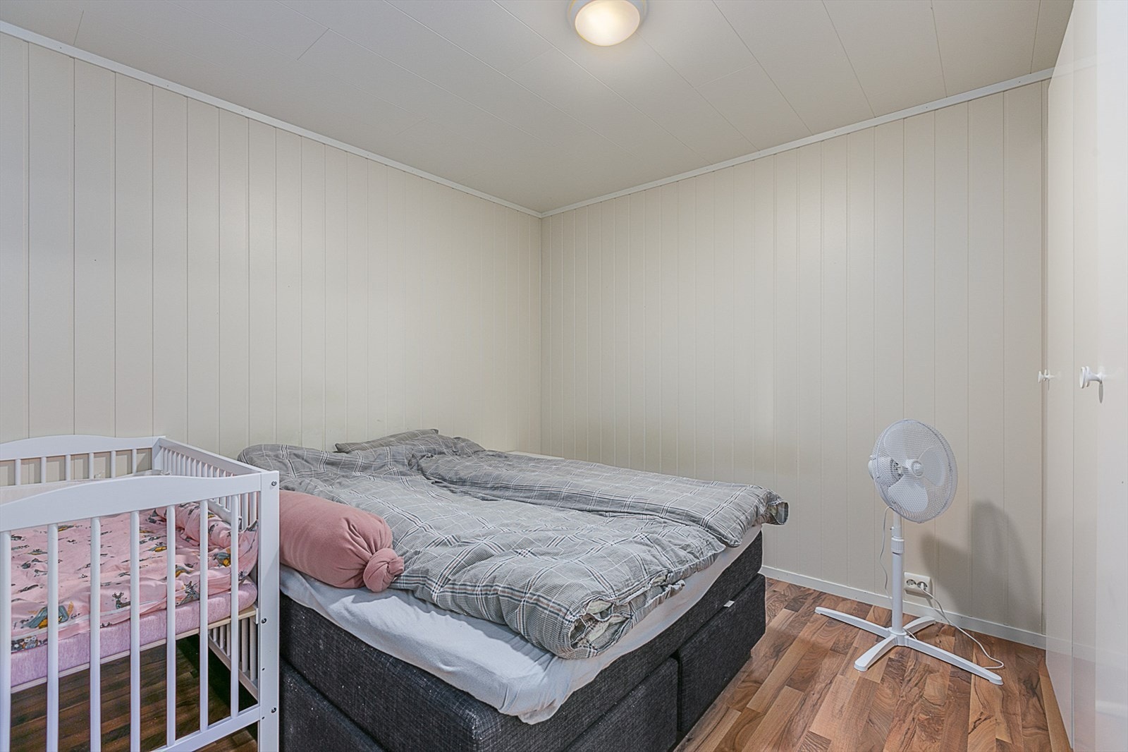 Soverom. Galleribilde