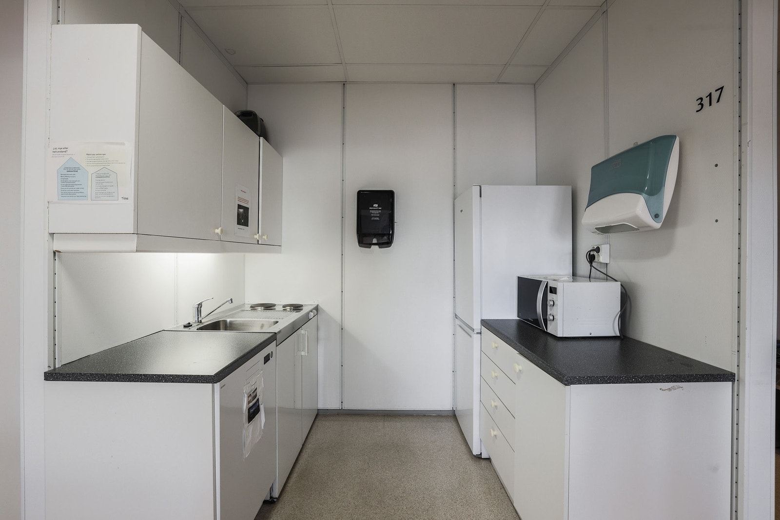 Minikjøkken i 3 etasje Galleribilde