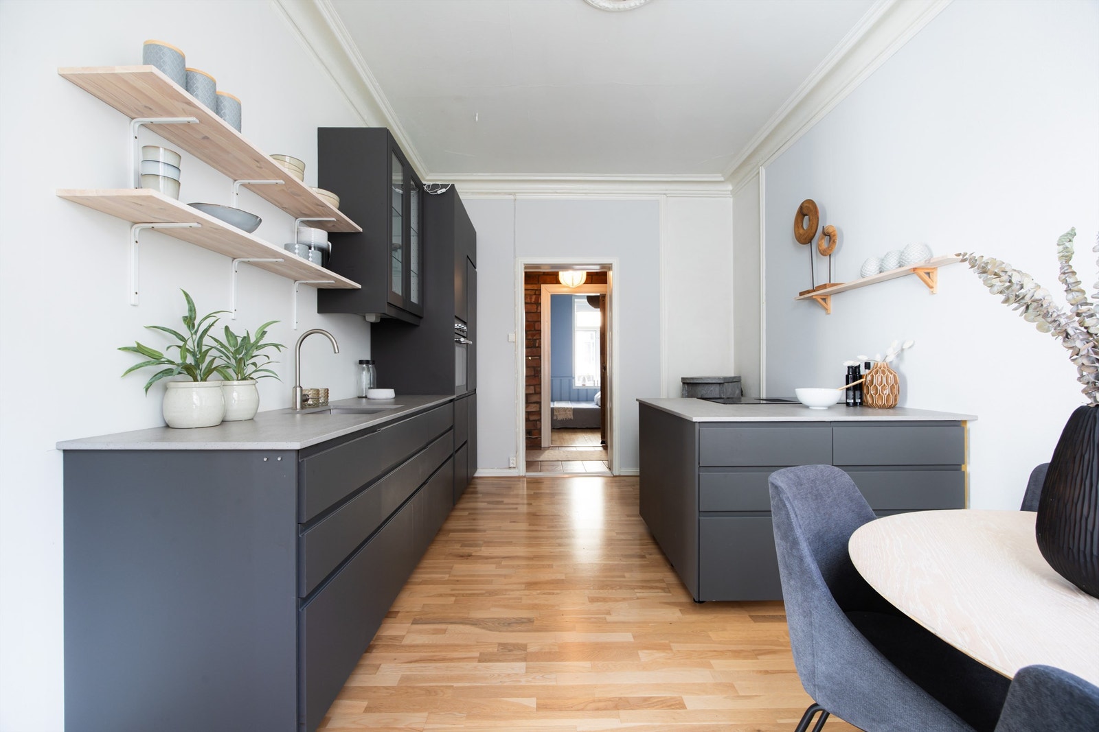 Velkommen til Thereses gate 4 A! Presentert v/ Therese Ekeli Berg hos Krogsveen. Galleribilde