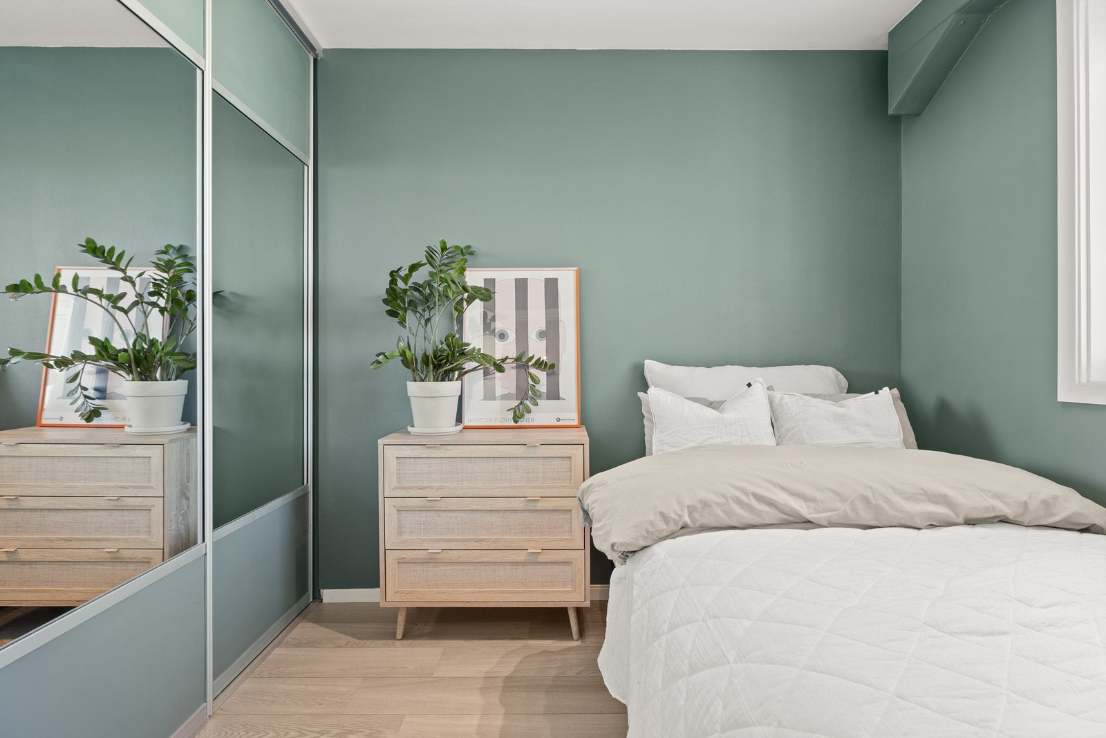 Soverom. Galleribilde